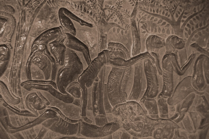 Bas relief du temple Angkor Vat au Cambodge