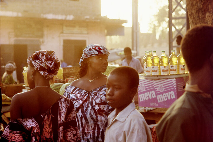 Lever du soleil sur le marcher de Bamako